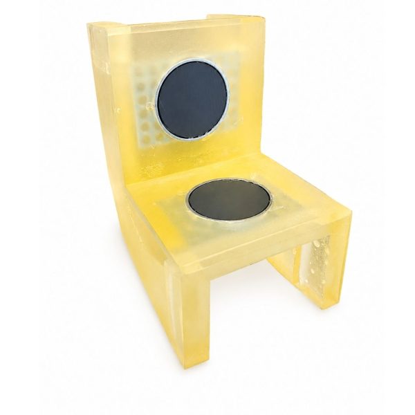 coin de protection polyuréthane aimanté pour angles vifs. détail aimants face