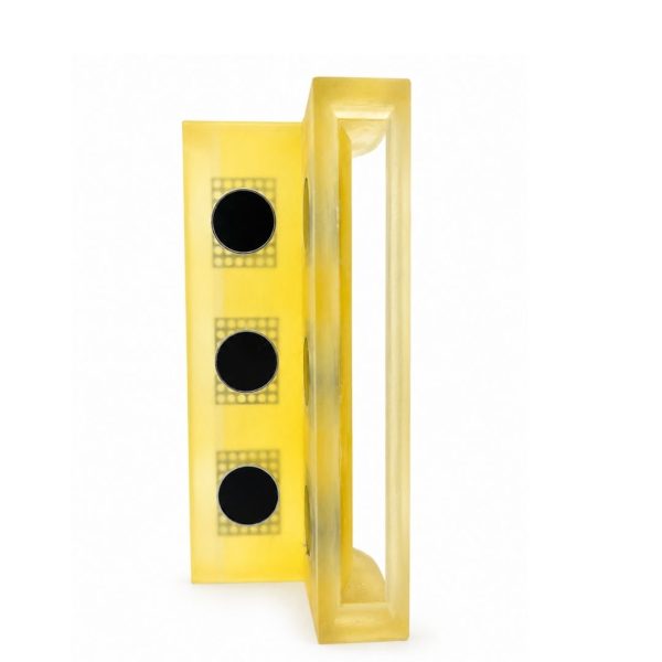 coin de protection 240 à 300 mm polyuréthane aimanté pour angles vifs.